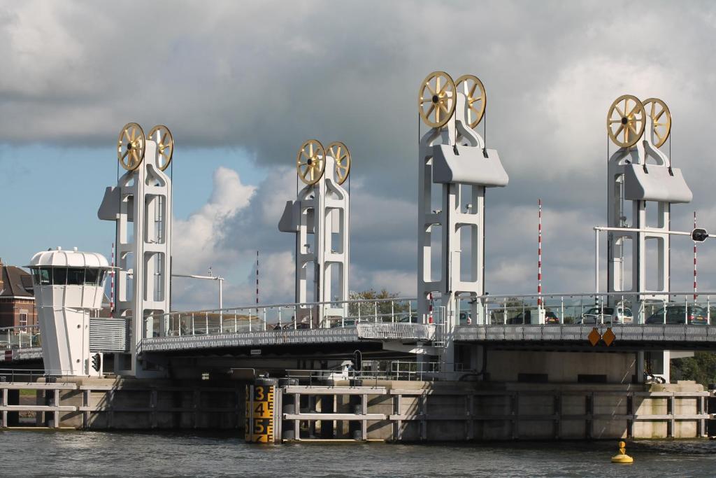 Hotel Van Dijk Kampen Ngoại thất bức ảnh
